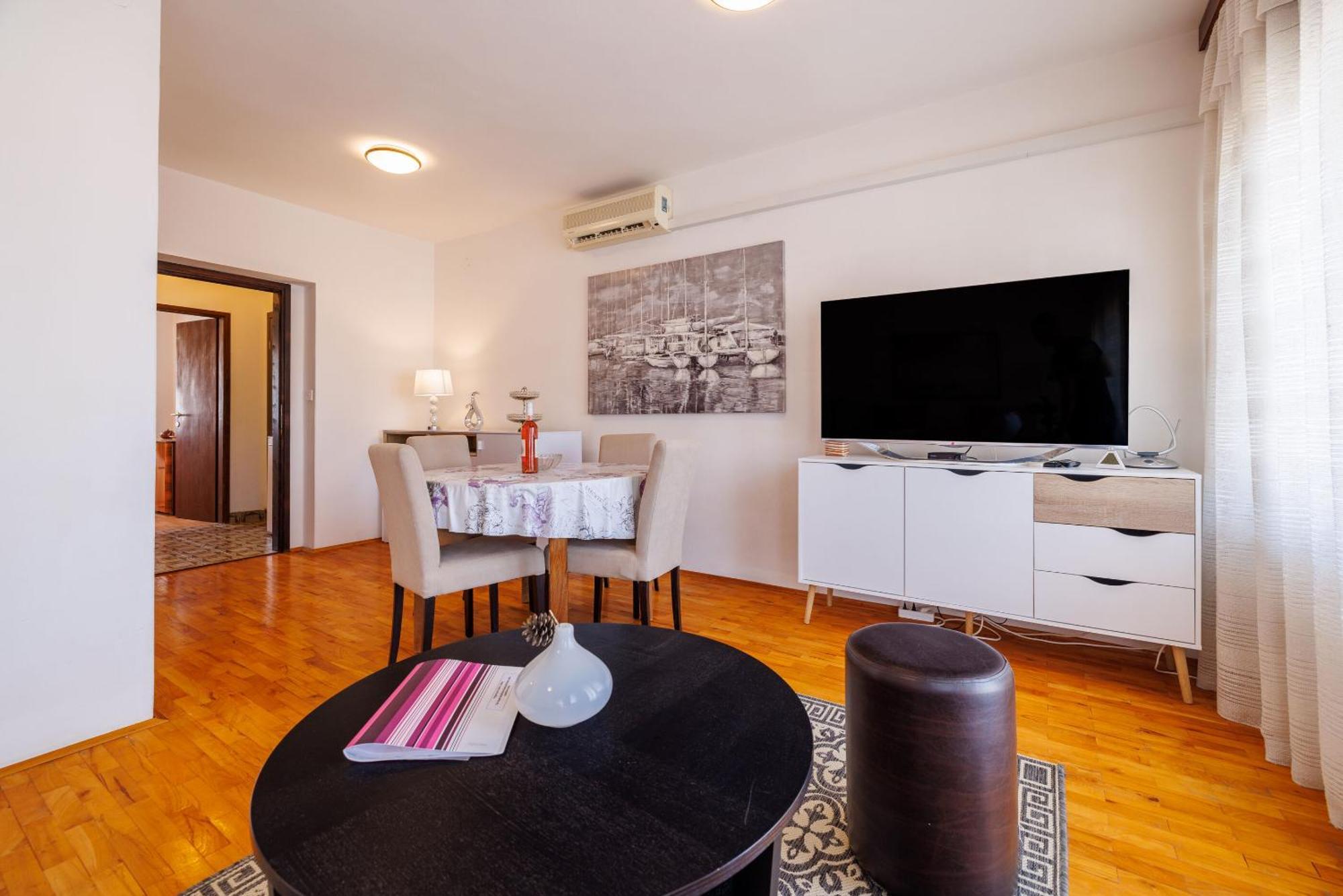 Apartments Zec Selce Luaran gambar